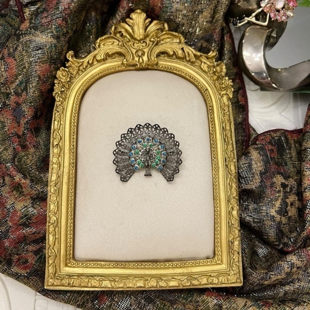 Filigree Dark Silver Tone Peacock Pin Brooch Blue Green Yellow Rhinestones